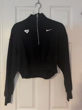UGC Heartbreak Nike Black Cropped Half-Zip Pullover Top